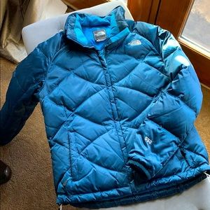 North Face 550 down fill puffer jacket zip front